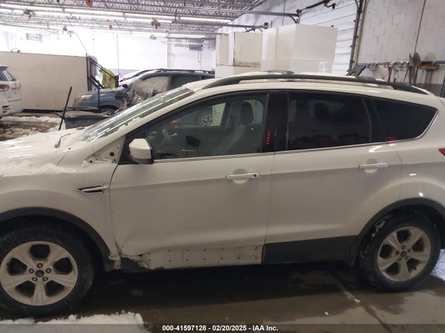 Ford ESCAPE SE 2015 1FMCU9G9XFUA35507 Image 14