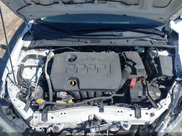 2T1BURHE5FC305817 Toyota COROLLA L