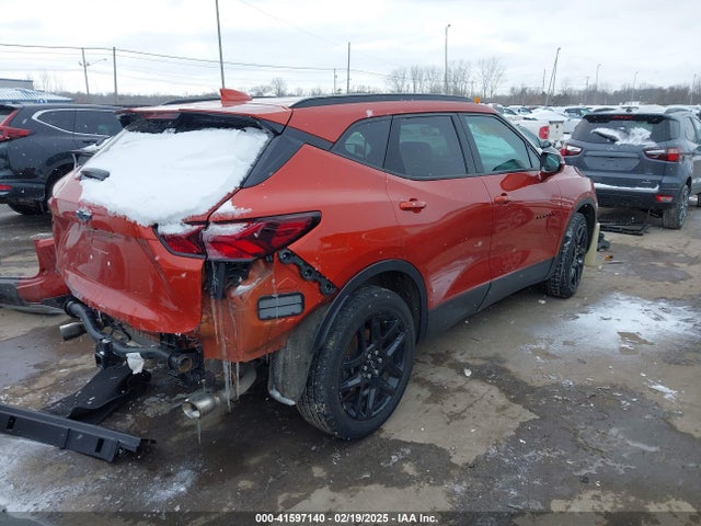 3GNKBHRS0MS513826 Chevrolet Blazer Awd 2lt