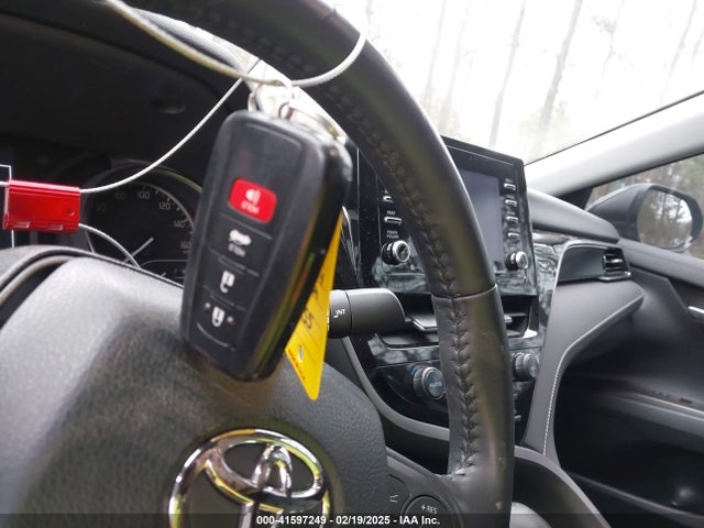 4T1T11AKXMU570355 Toyota CAMRY SE