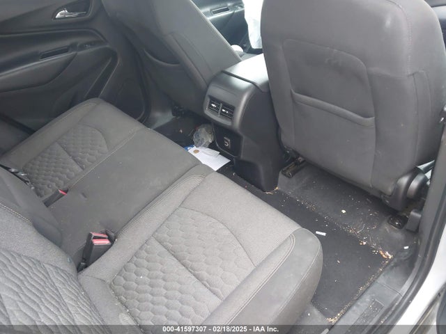 2GNAXKEV9K6208900 Chevrolet EQUINOX LT