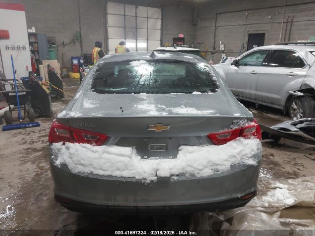 1G1ZD5ST9SF156529 Chevrolet Malibu Fwd 1lt