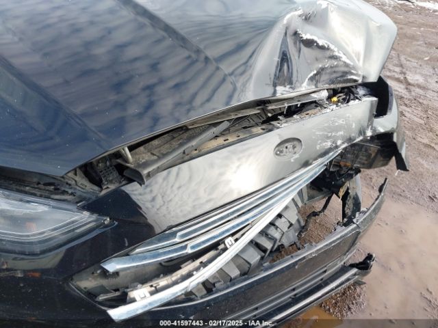 3FA6P0LU3HR381901 Ford Fusion Hybrid Se