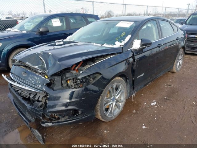 3FA6P0LU3HR381901 Ford Fusion Hybrid Se