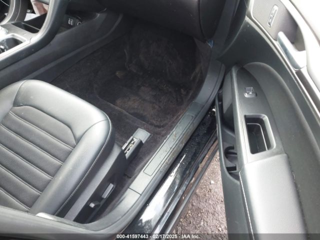 3FA6P0LU3HR381901 Ford Fusion Hybrid Se