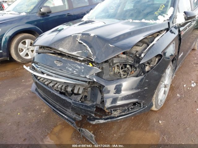 3FA6P0LU3HR381901 Ford Fusion Hybrid Se