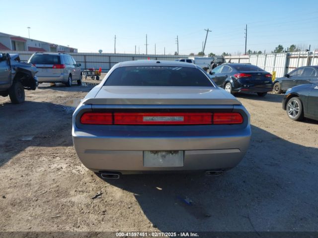 2C3CDYAG1EH204132 Dodge Challenger Sxt