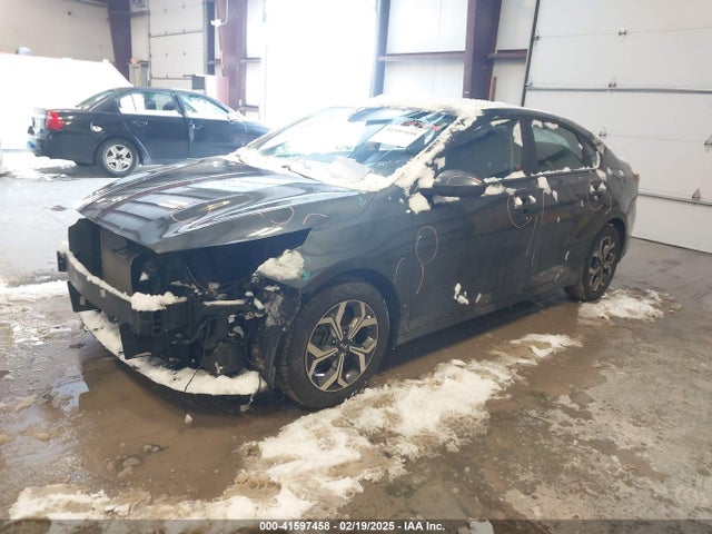 3KPF24AD4ME358633 KIA Forte Lxs