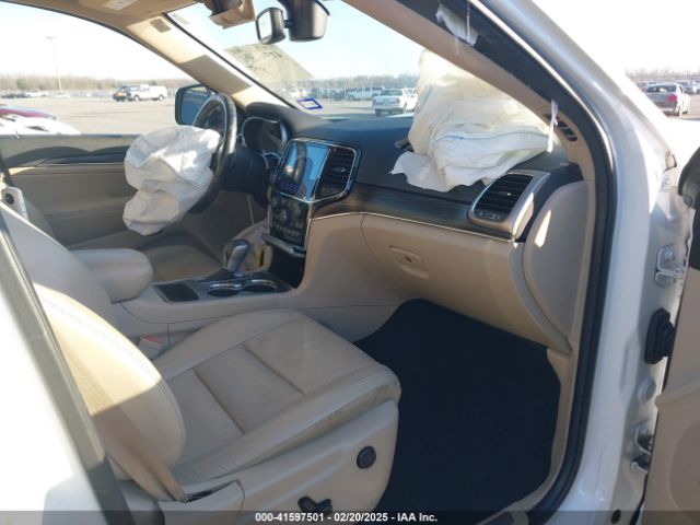 1C4RJEBG2LC122938 Jeep Grand Cherokee Limited 4x2
