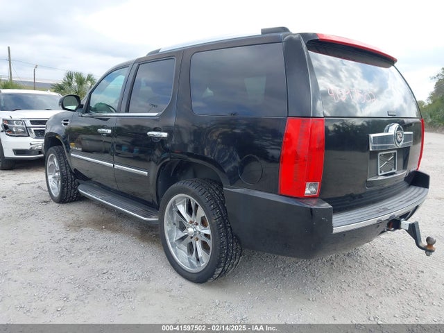 2008 CADILLAC ESCALADE 1GYEC63888R129574 Photo 2