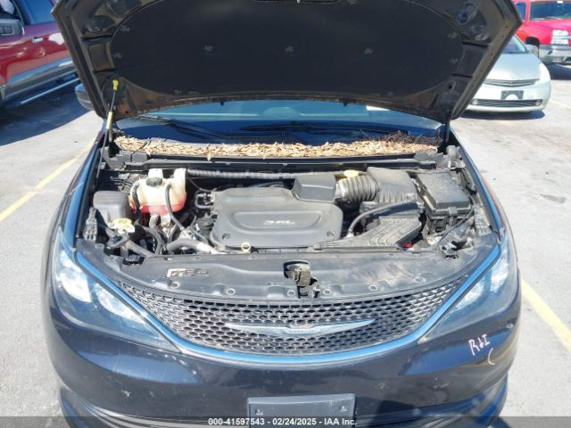 2017 CHRYSLER PACIFICA 2C4RC1CG0HR522383 Photo 9