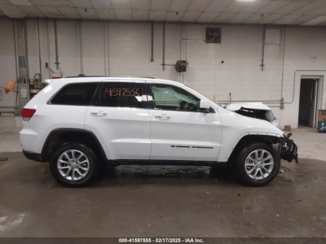 1C4RJFAG7NC175466 Jeep Grand Cherokee Wk Laredo E 4x4