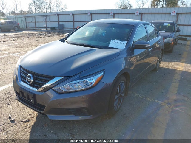Nissan Altima 2.5 Sv 2017 1N4AL3AP5HC266378 Image 2
