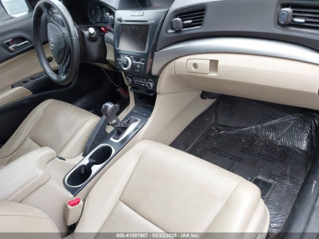 19UDE2F71GA002624 Acura Ilx Technology Plus Package/w/premium Pkg