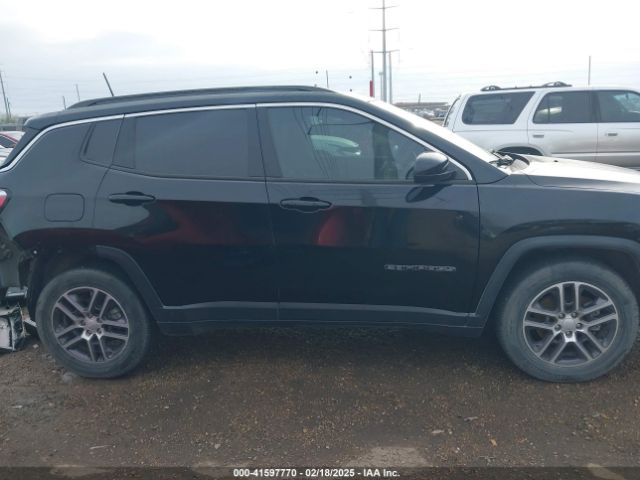 3C4NJCBB9KT637624 Jeep Compass Latitude Fwd