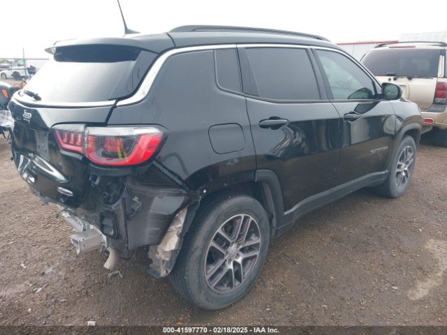 3C4NJCBB9KT637624 Jeep Compass Latitude Fwd