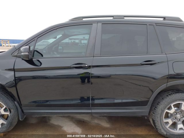 5FNYF8H67PB006933 Honda Passport Awd Trailsport