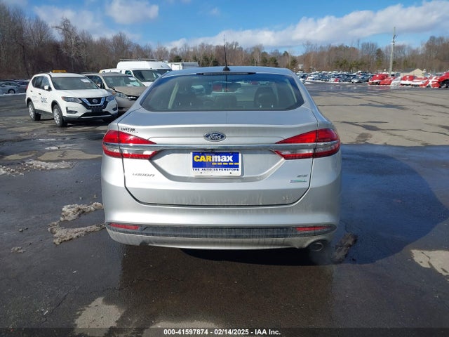 Ford FUSION SE 2018 3FA6P0HDXJR104080 Image 16