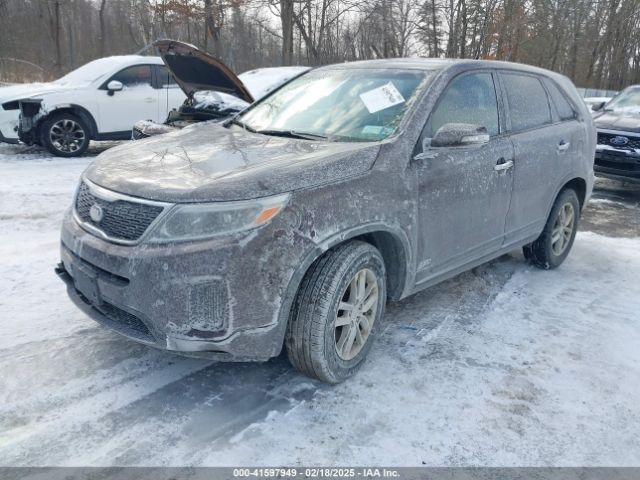 5XYKTCA63EG540626 KIA SORENTO LX