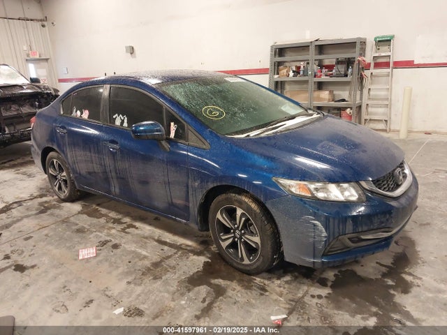 2015 19XFB2F58FE215144 main image