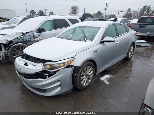 5XXGT4L39JG266426 KIA Optima Lx