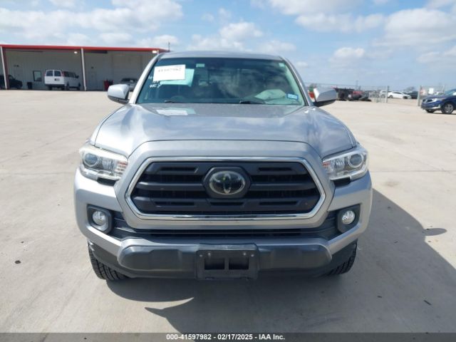 5TFAZ5CN8JX064293 Toyota Tacoma Sr5 V6