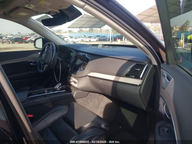 2022 VOLVO XC90 RECHARGE PLUG-IN HYBRID YV4BR0CLXN1792757 Photo 4
