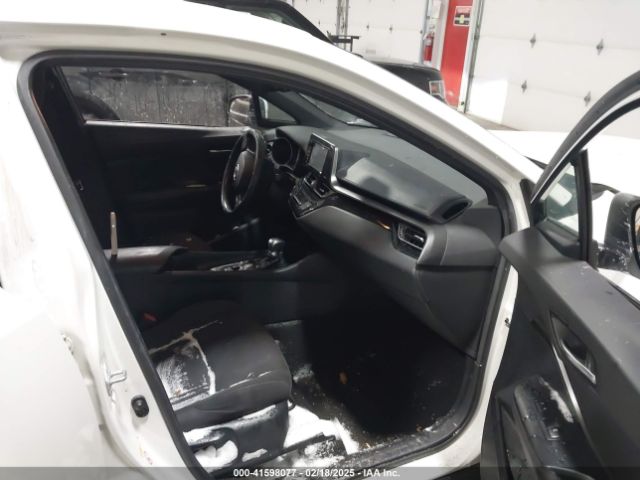 NMTKHMBX5JR027307 Toyota C-hr Xle Premium