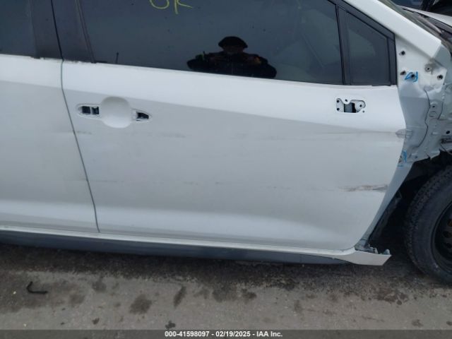 JTDS4RCE5LJ012748 Toyota COROLLA SE