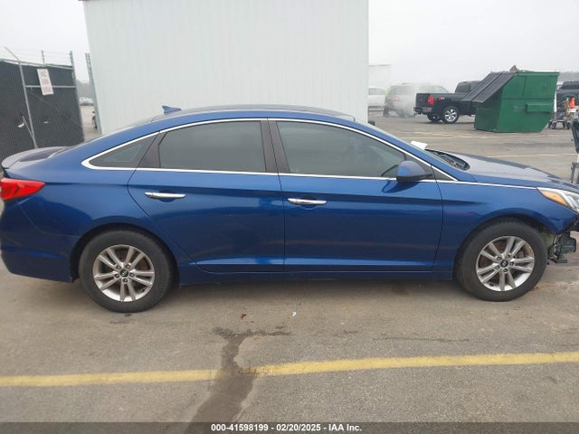 Hyundai SONATA SE 2016 5NPE24AFXGH377278 Image 13