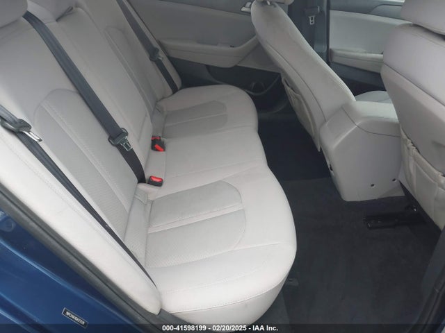 Hyundai SONATA SE 2016 5NPE24AFXGH377278 Image 8