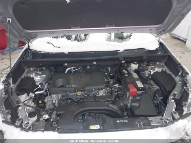 2T3P1RFV2MC145465 Toyota Rav4 Xle