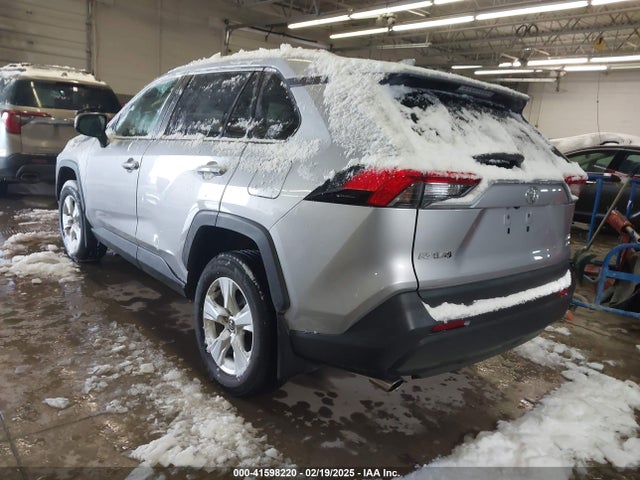 2T3P1RFV2MC145465 Toyota Rav4 Xle