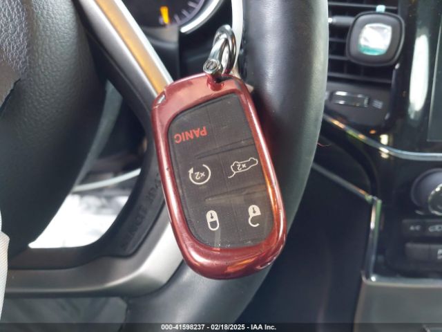 1C4RJFBG5NC141704 Jeep Grand Cherokee Wk Limited 4x4
