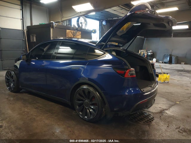 2022 TESLA MODEL Y 7SAYGDEFXNF531267 Photo 2