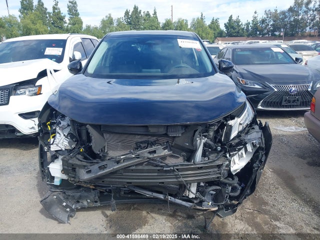5N1BT3BAXNC703842 Nissan Rogue Sv Fwd