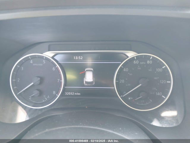 5N1BT3BAXNC703842 Nissan Rogue Sv Fwd