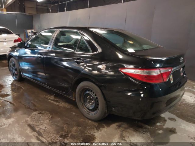 4T1BD1FK4FU154705 Toyota Camry Hybrid Le