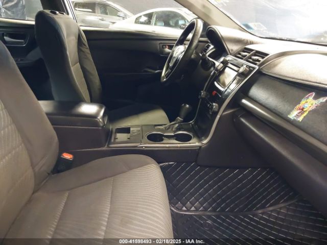 4T1BD1FK4FU154705 Toyota Camry Hybrid Le
