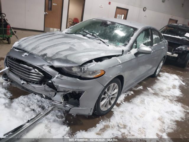 3FA6P0HD3LR124660 Ford FUSION SE