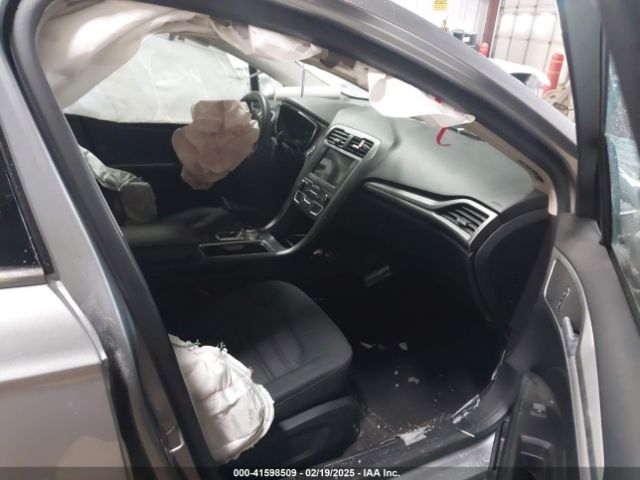 3FA6P0HD3LR124660 Ford FUSION SE