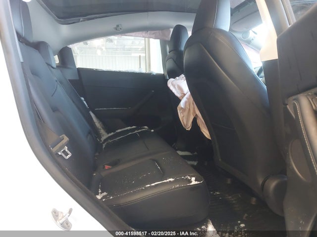 2024 TESLA MODEL Y 7SAYGDED3RF083880 Photo 7