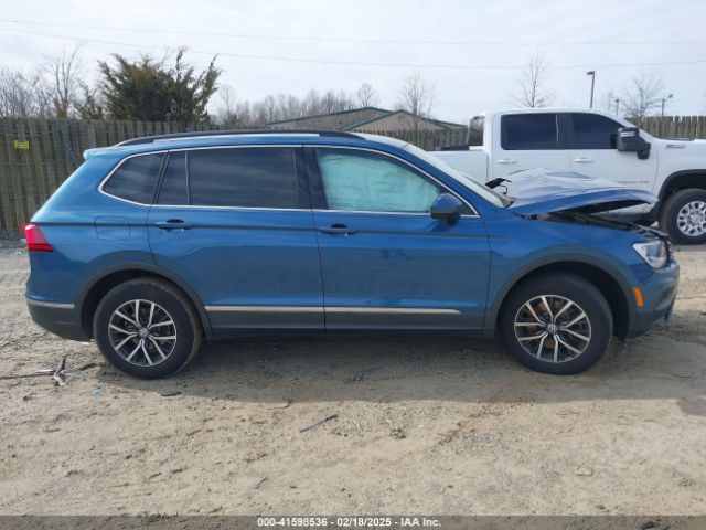 3VV2B7AX1LM137572 Volkswagen Tiguan 2.0t Se/2.0t Se R-line Black/2.0t Sel