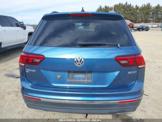 3VV2B7AX1LM137572 Volkswagen Tiguan 2.0t Se/2.0t Se R-line Black/2.0t Sel