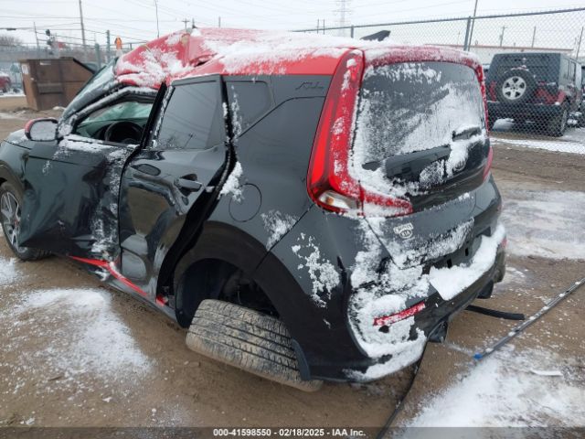 KNDJ63AU1L7113859 KIA Soul Gt-line