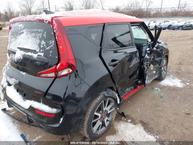 KNDJ63AU1L7113859 KIA Soul Gt-line