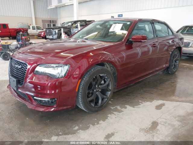 2C3CCADG8PH538327 Chrysler 300 Touring L