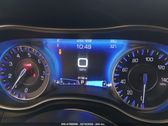2C3CCADG8PH538327 Chrysler 300 Touring L