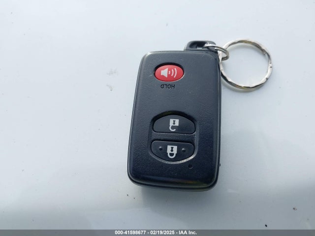 JTDKN3DU9F0419871 Toyota Prius Persona Series Special Edition