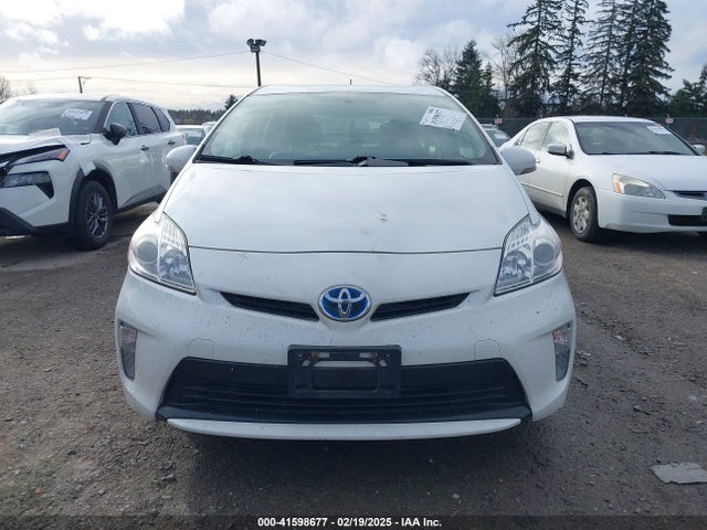 JTDKN3DU9F0419871 Toyota Prius Persona Series Special Edition